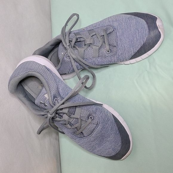 Under Armour Mojo Women's Running Shoes Sz 9 - Picture 4 of 12